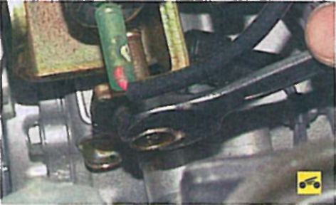 Замена ремня привода насоса гидроусилителя рулевого управления и компрессора кондиционера